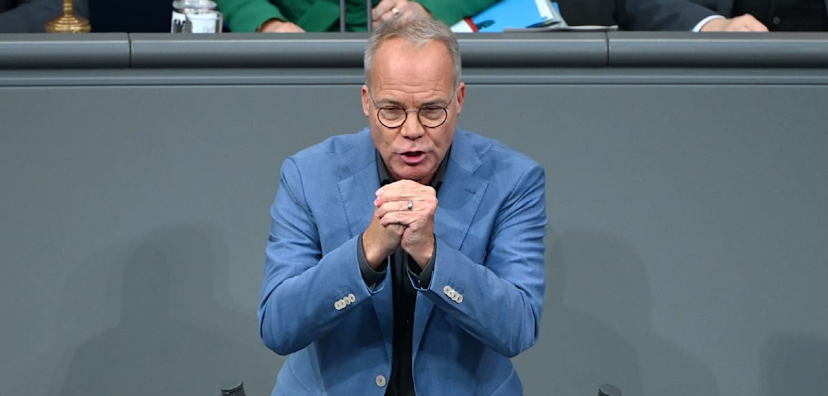 „Gießkanne keine Dauerlösung“ – SPD-Fraktionschef Miersch stellt Fortsetzung des Tankrabatts infrage