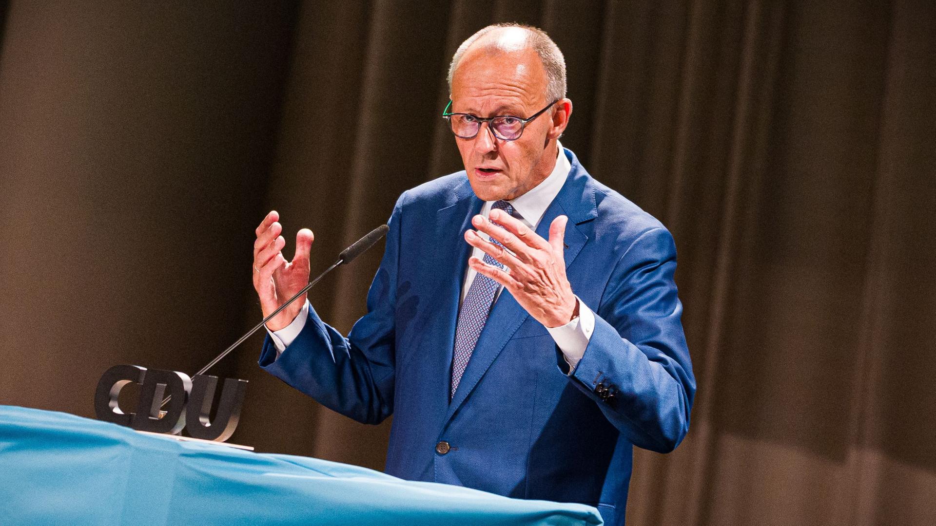 Wahl in Sachsen-Anhalt: CDU-Spitzenpolitiker stellen sich hinter Merz